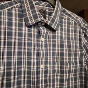 GAP Men's Long-sleeve Button-down Collared Shirt: Non-Iron Casual Plaid Workwear